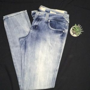 Vanilla Star White Wash Skinny Jeans